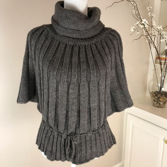 Sweaters - Italian Wool Blend Poncho/Butterfly Sleeve Sweater
